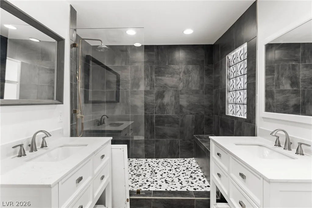 1132 Eastridge, Las Vegas, NV 89110
