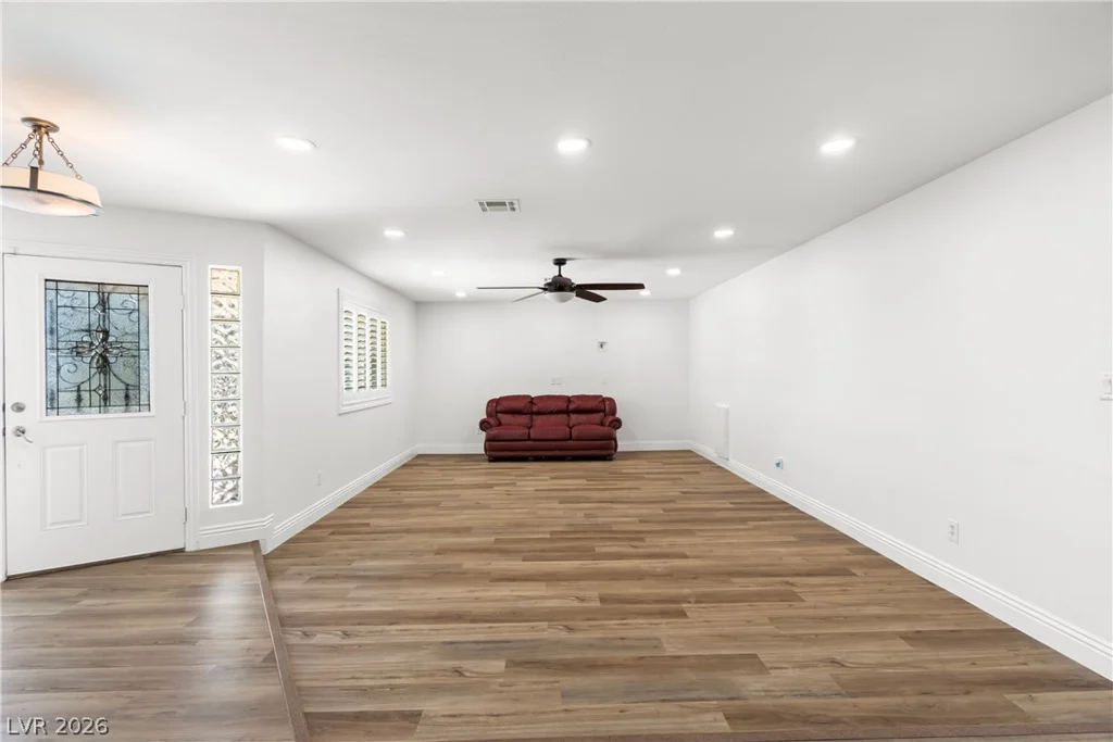 1132 Eastridge, Las Vegas, NV 89110