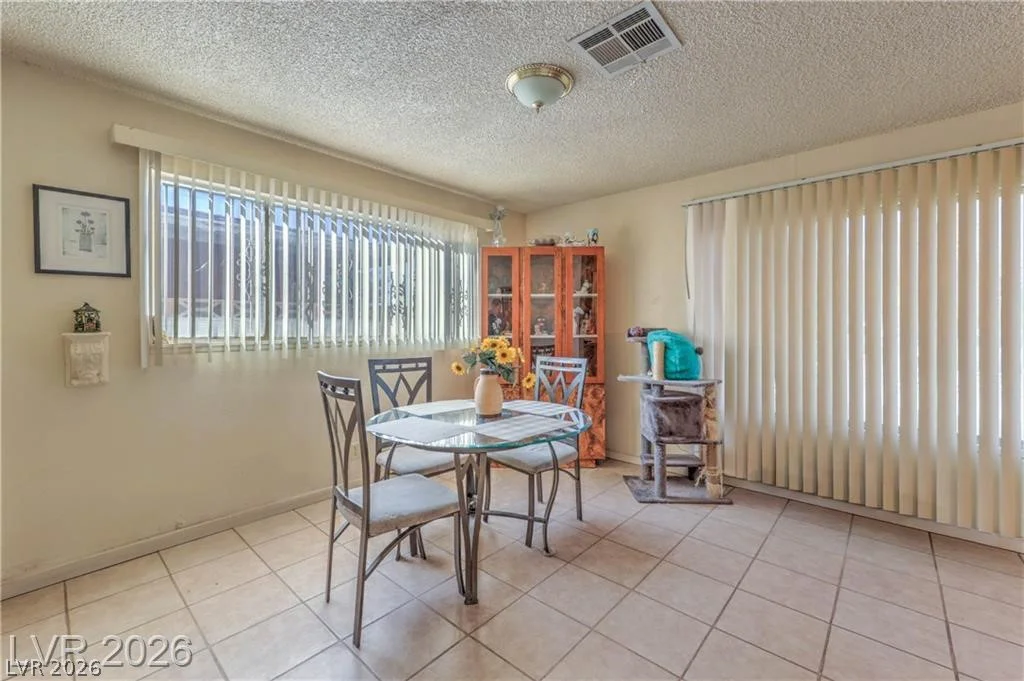 405 Leonard, Las Vegas, NV 89106