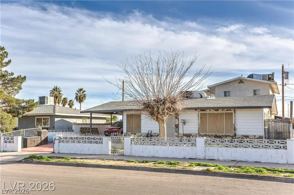 405 Leonard, Las Vegas, NV 89106