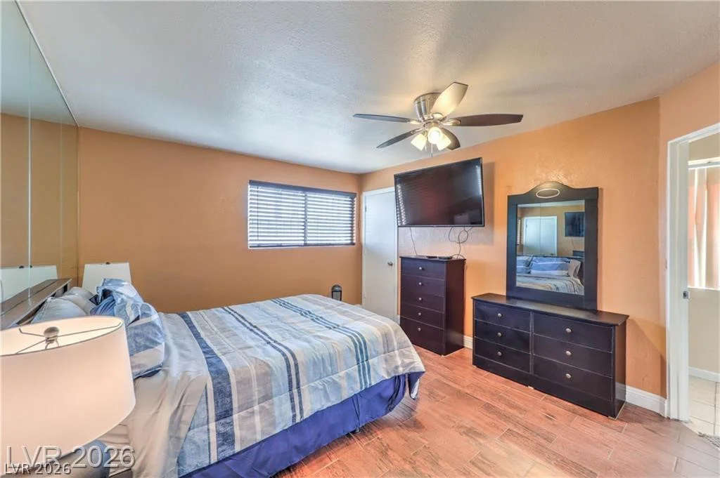 405 Leonard, Las Vegas, NV 89106