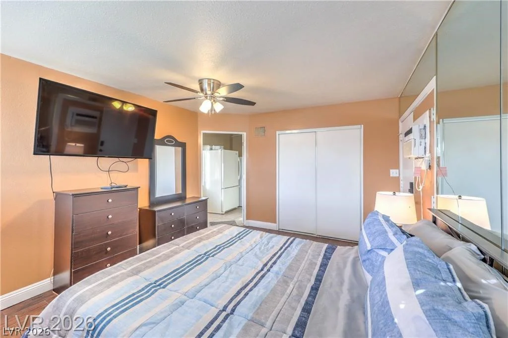 405 Leonard, Las Vegas, NV 89106