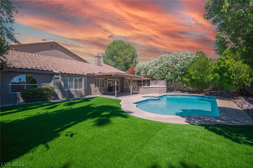 2037 Pinion Springs, Henderson, NV 89074