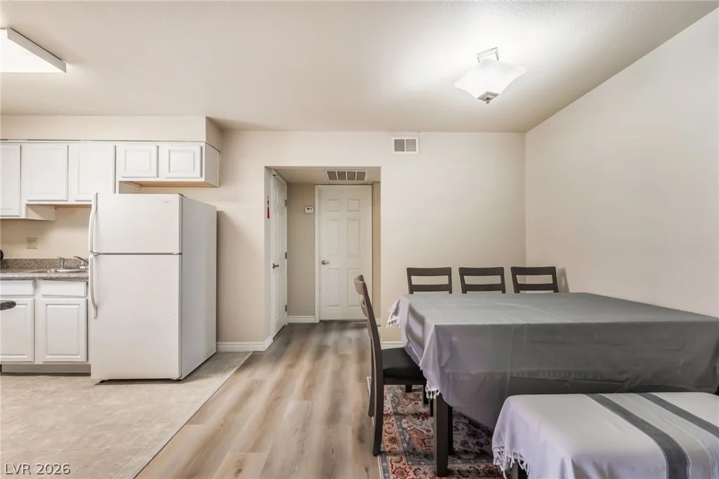 5160 Indian River, Las Vegas, NV 89103
