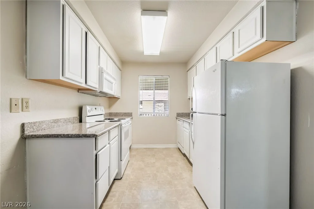 5160 Indian River, Las Vegas, NV 89103