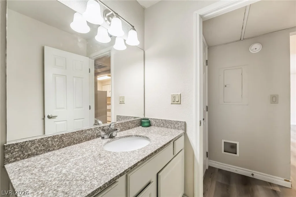 5160 Indian River, Las Vegas, NV 89103