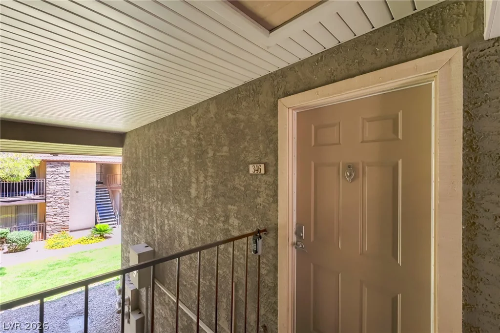5160 Indian River, Las Vegas, NV 89103