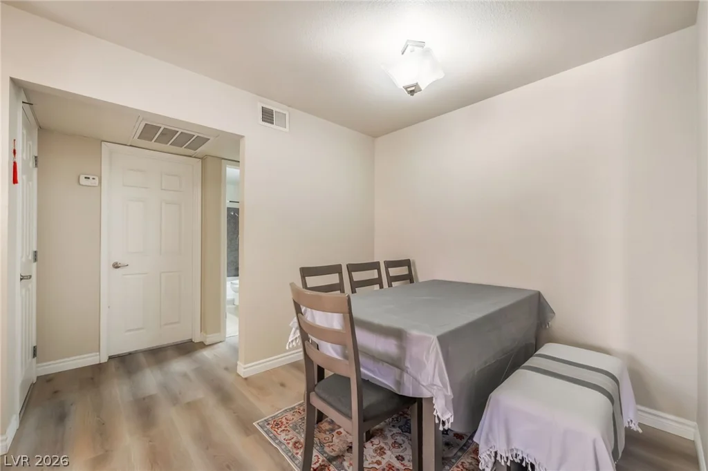 5160 Indian River, Las Vegas, NV 89103