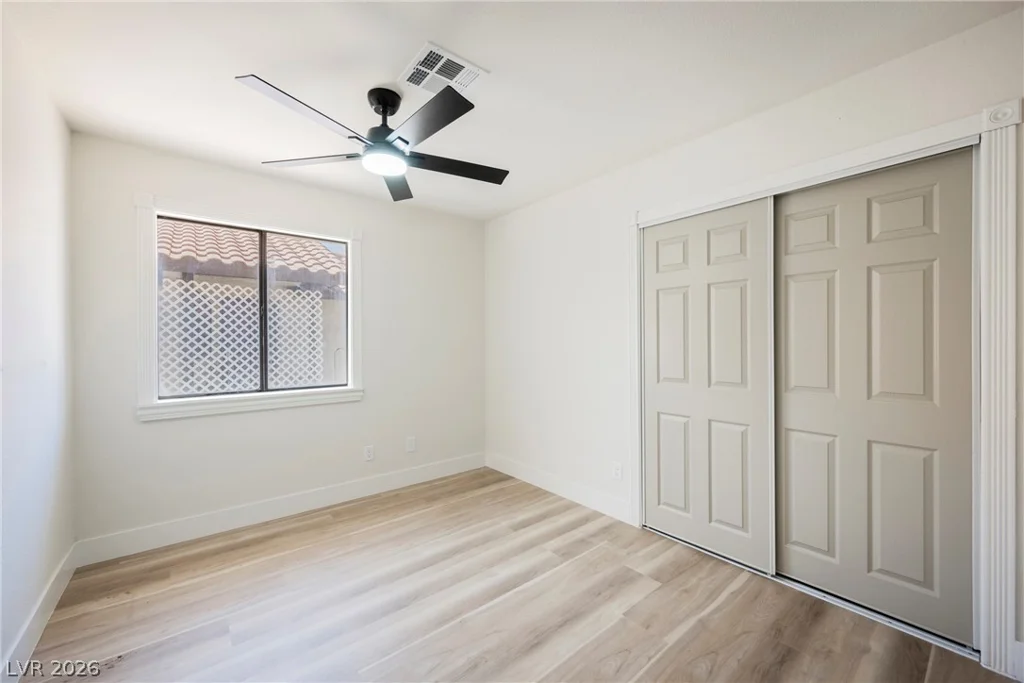 105 Jon Belger, Las Vegas, NV 89145