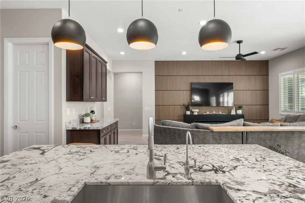 9095 Wing Shadow, Las Vegas, NV 89129