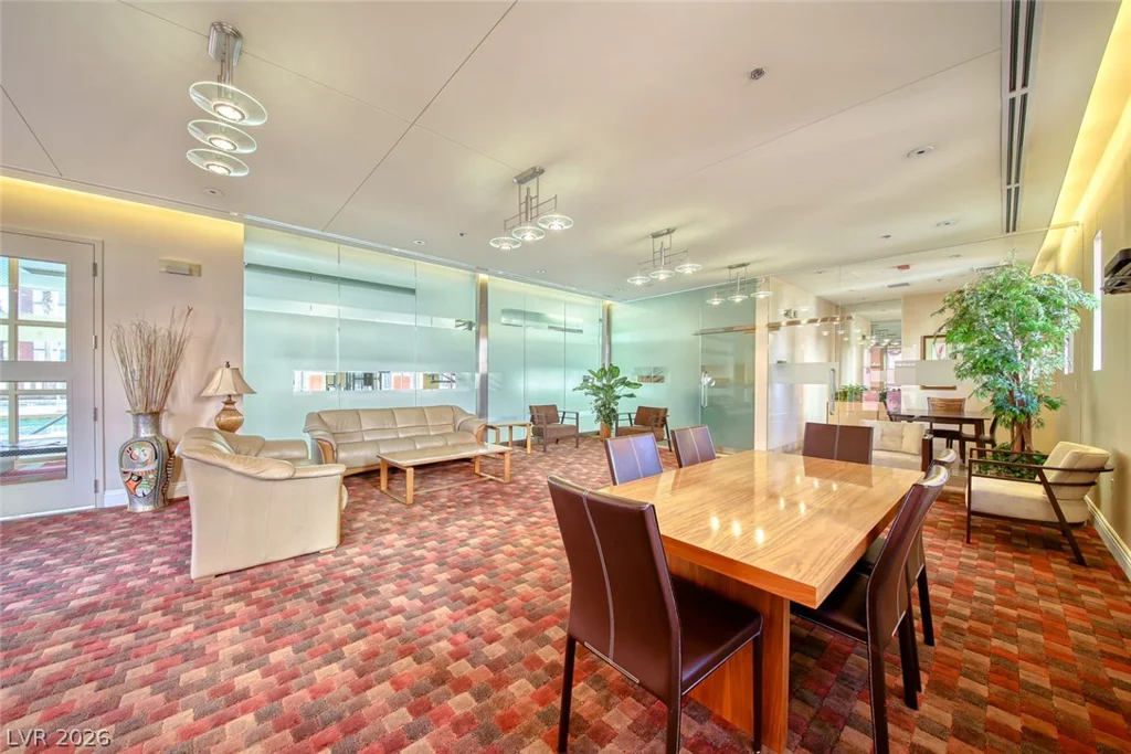 51 Agate, Las Vegas, NV 89123