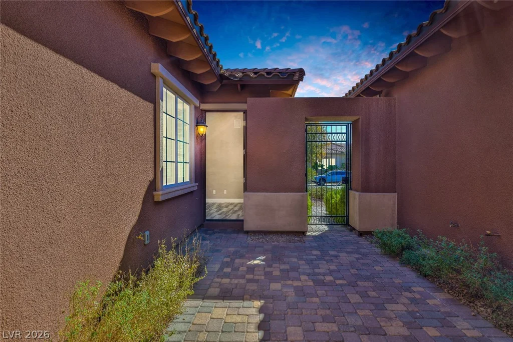 775 Porto Mio, Las Vegas, NV 89138