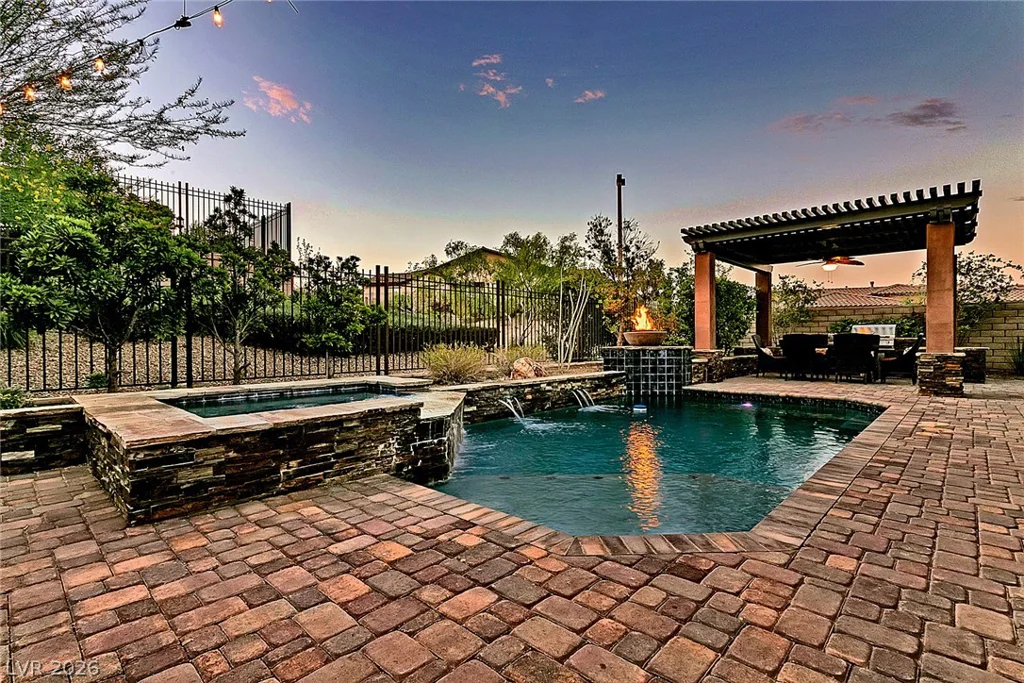 775 Porto Mio, Las Vegas, NV 89138