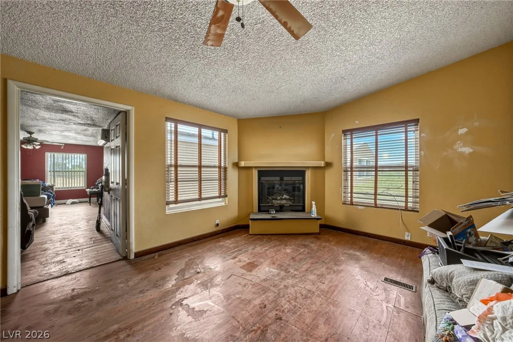 4910 Mankins, Pahrump, NV 89048
