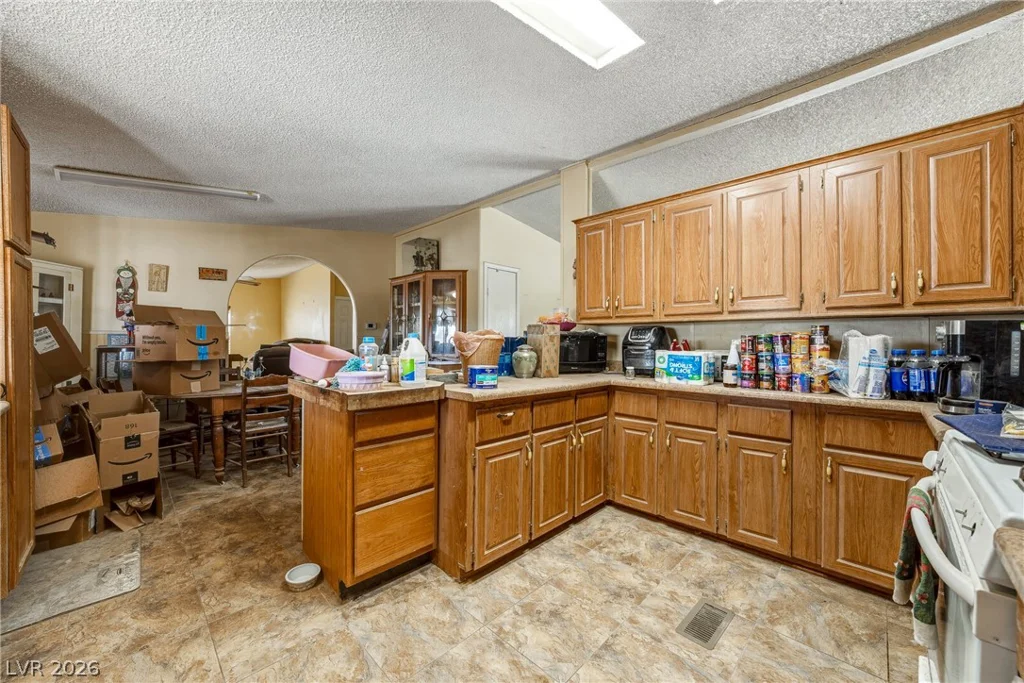 4910 Mankins, Pahrump, NV 89048