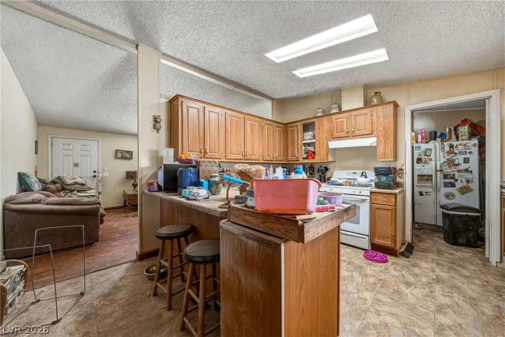 4910 Mankins, Pahrump, NV 89048