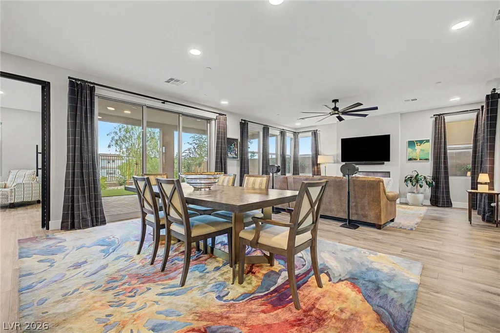12014 Montague, Las Vegas, NV 89138