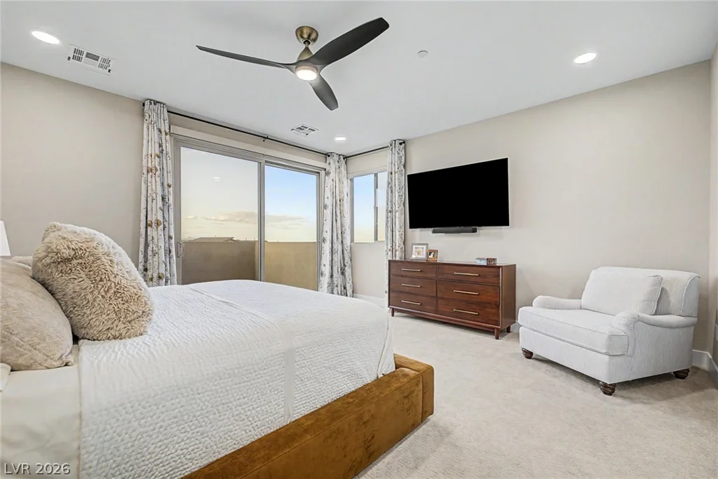 12014 Montague, Las Vegas, NV 89138
