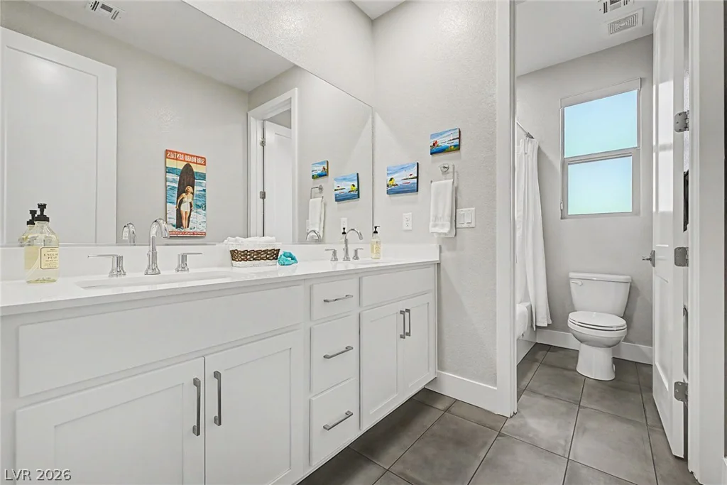 12014 Montague, Las Vegas, NV 89138