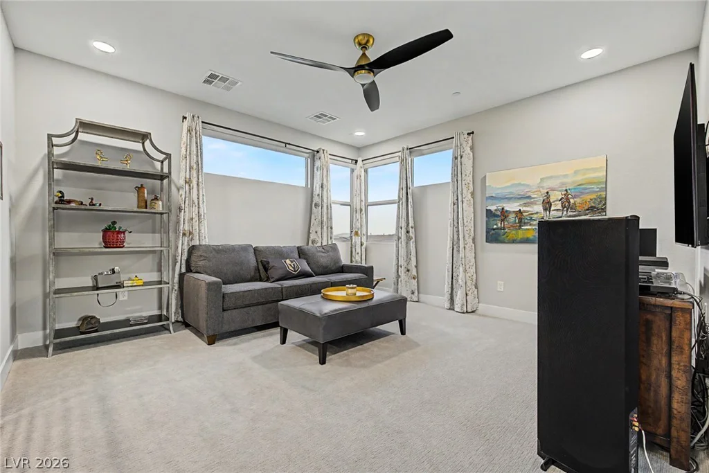 12014 Montague, Las Vegas, NV 89138