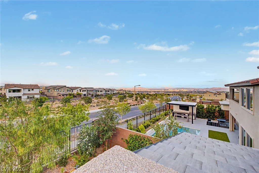 12014 Montague, Las Vegas, NV 89138