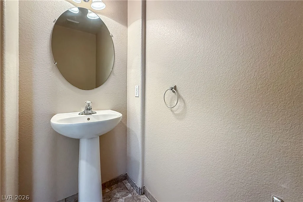 7556 Mermaid Song, Las Vegas, NV 89139
