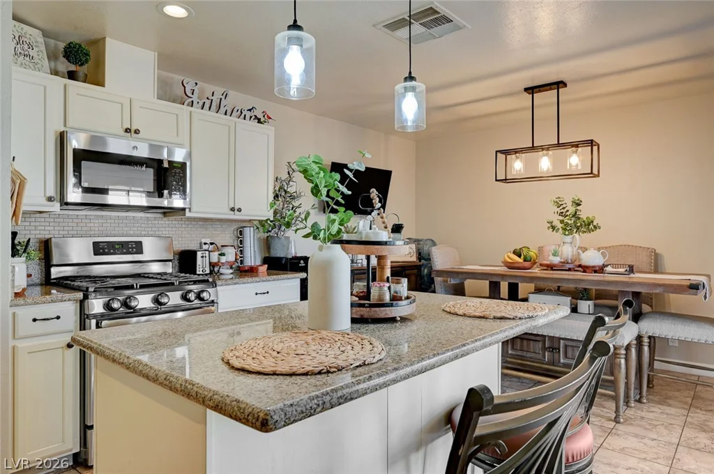 6317 Molino, Las Vegas, NV 89108