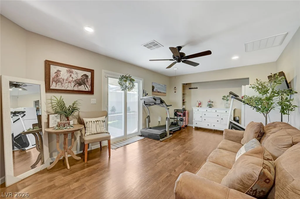 6317 Molino, Las Vegas, NV 89108