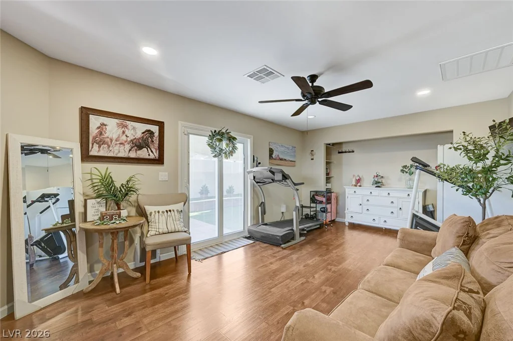 6317 Molino, Las Vegas, NV 89108