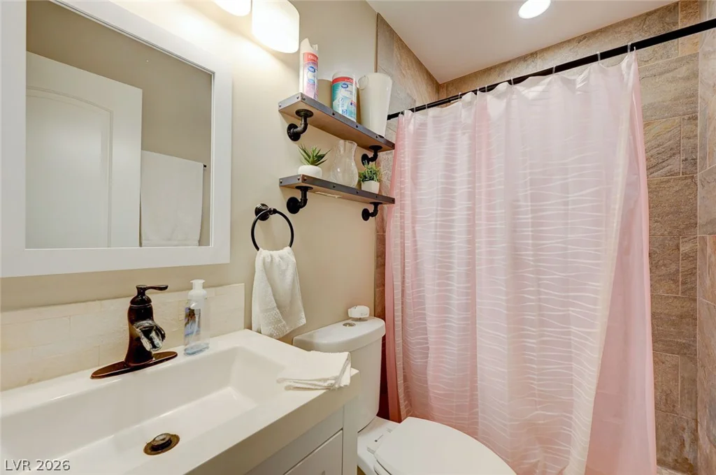 6317 Molino, Las Vegas, NV 89108