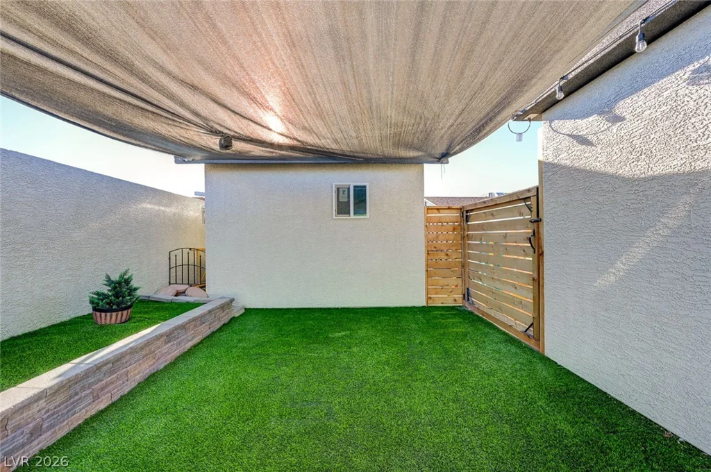 6317 Molino, Las Vegas, NV 89108