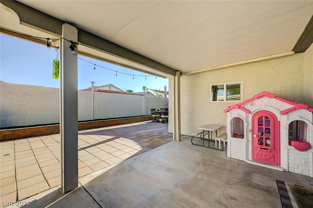 6317 Molino, Las Vegas, NV 89108