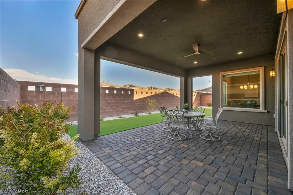 6824 Steel Mist, Las Vegas, NV 89148