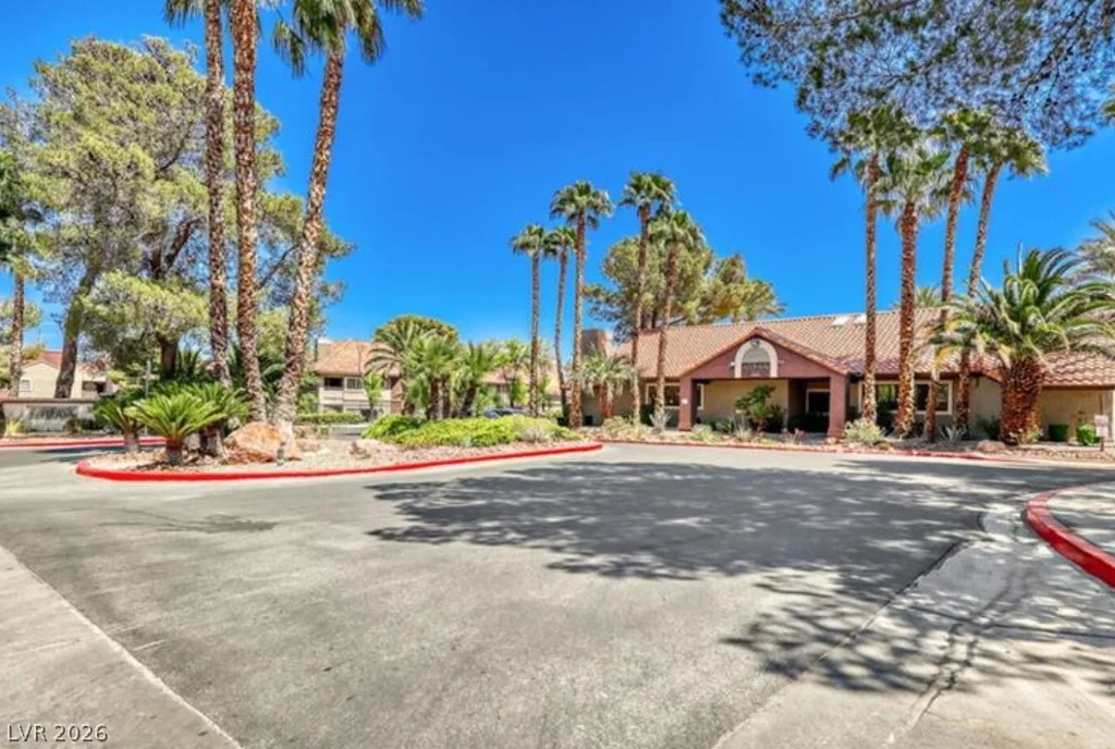 5030 Rainbow, Las Vegas, NV 89118