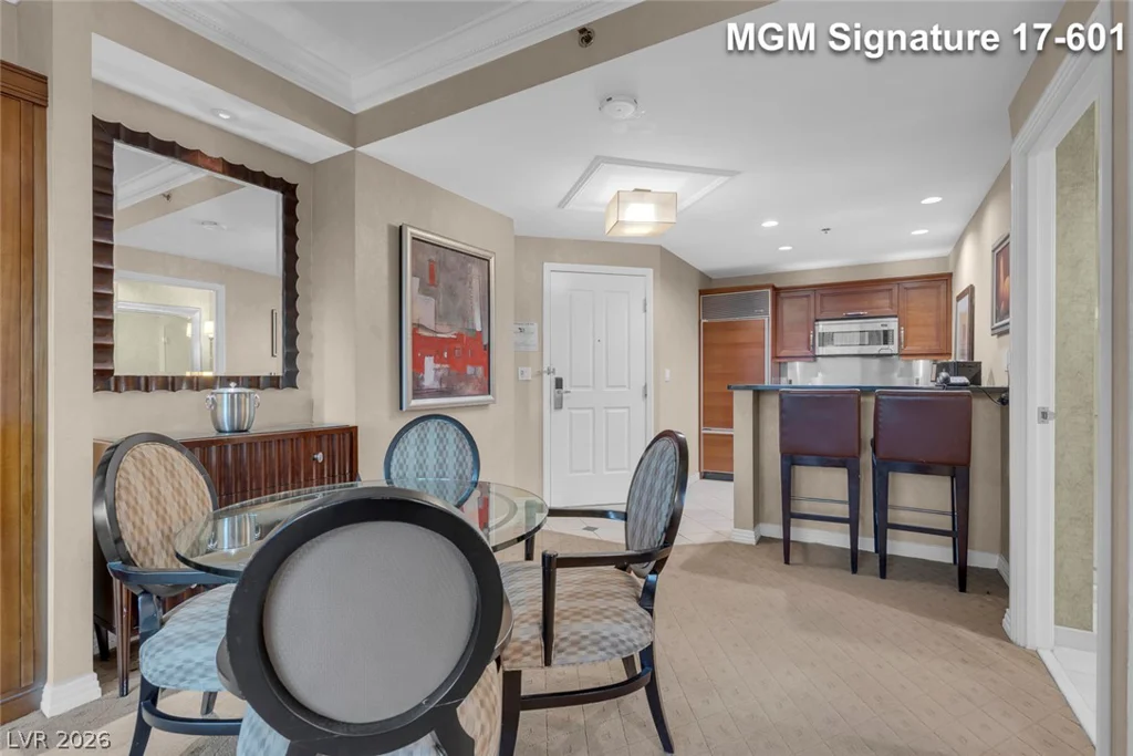 145 Harmon, Las Vegas, NV 89109