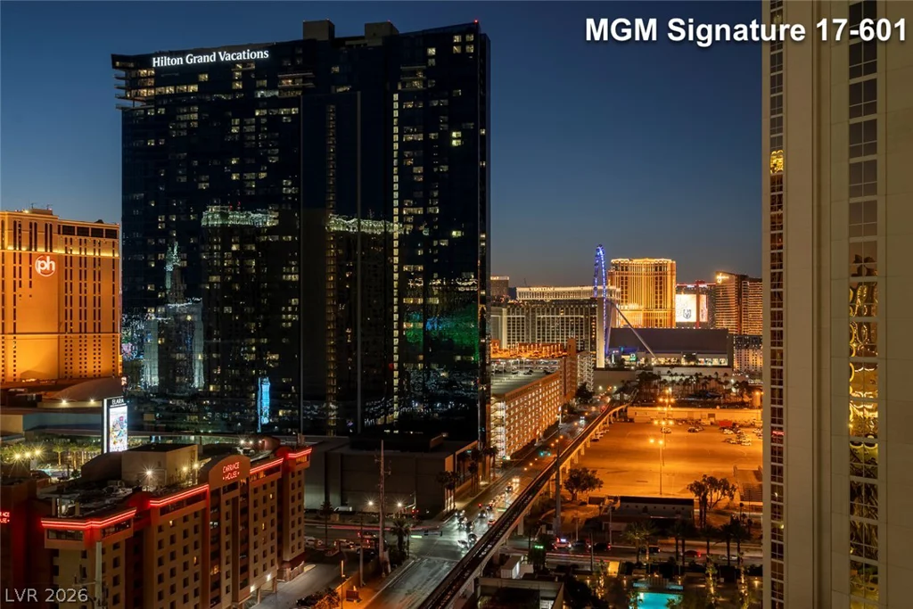 145 Harmon, Las Vegas, NV 89109