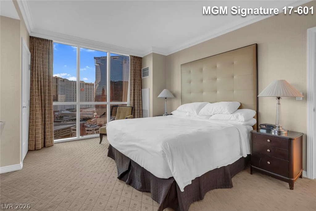 145 Harmon, Las Vegas, NV 89109