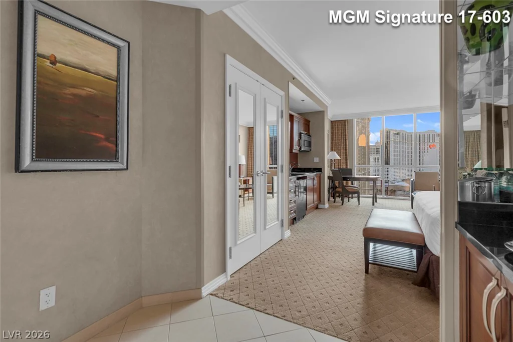 145 Harmon, Las Vegas, NV 89109