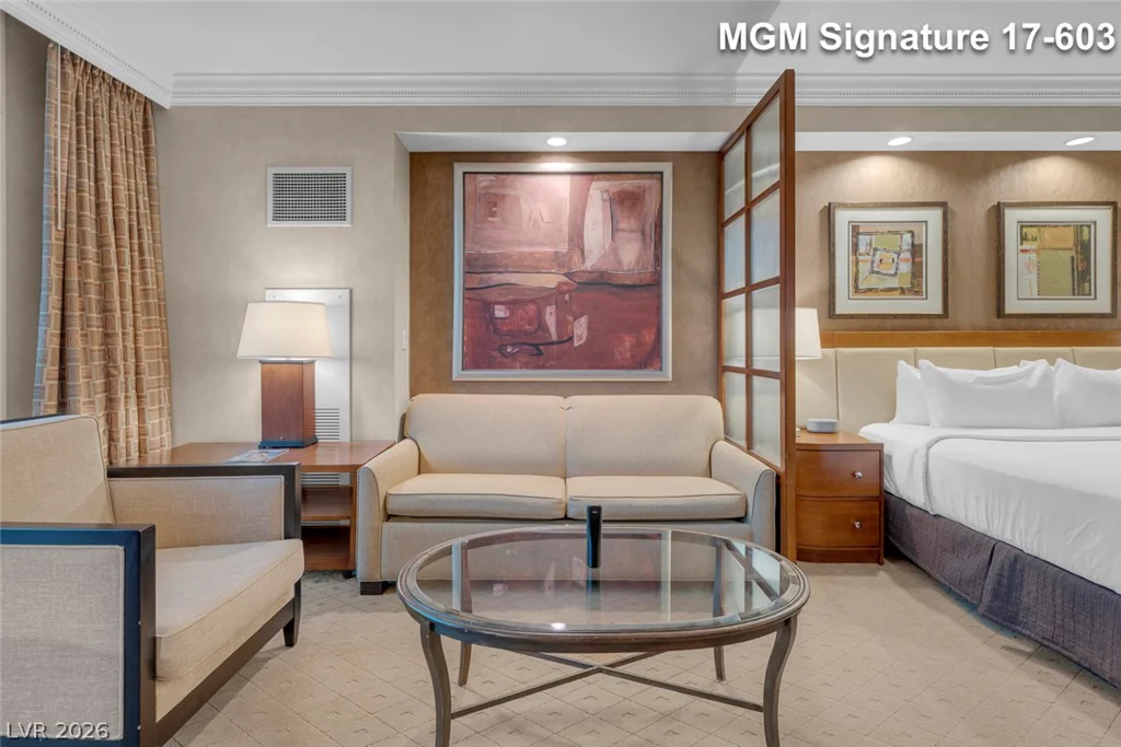 145 Harmon, Las Vegas, NV 89109