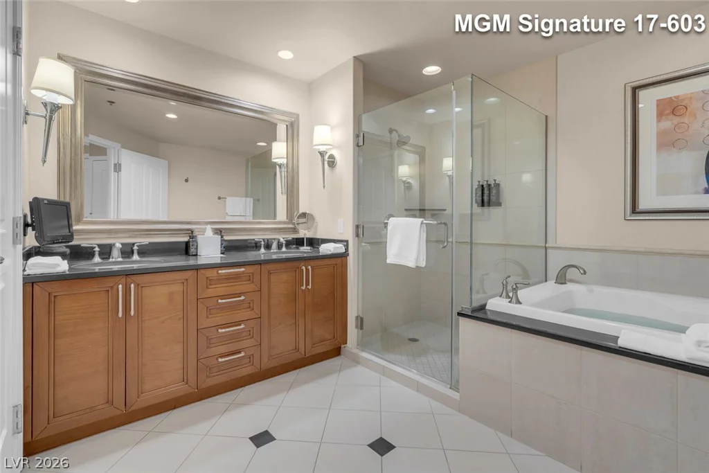 145 Harmon, Las Vegas, NV 89109