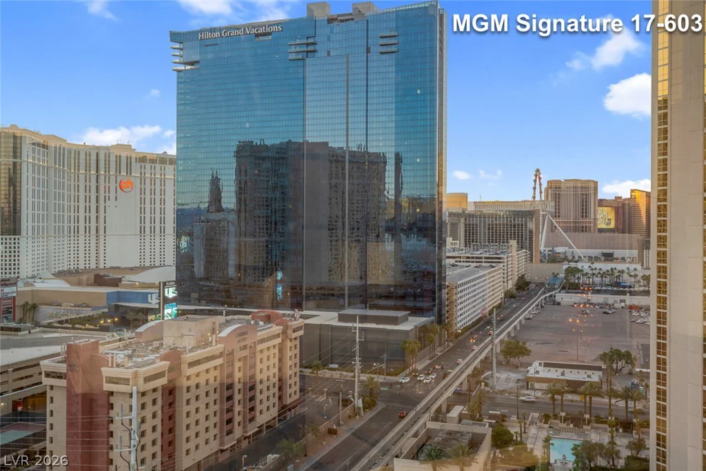 145 Harmon, Las Vegas, NV 89109