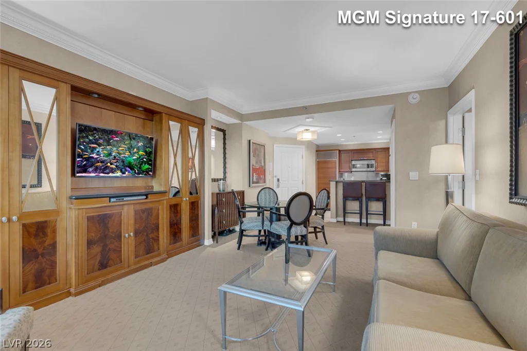 145 Harmon, Las Vegas, NV 89109