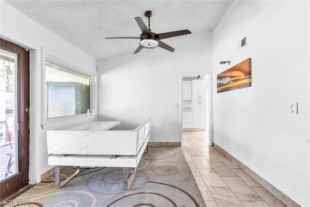 4460 Cranbrook, Las Vegas, NV 89103
