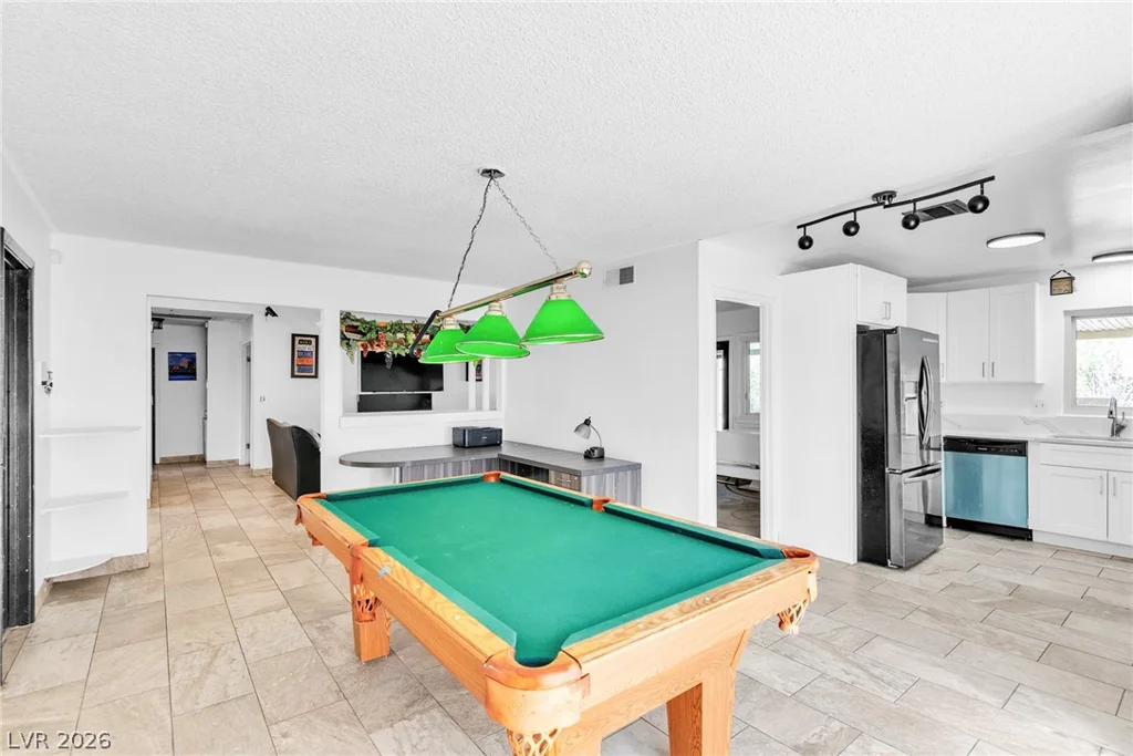 4460 Cranbrook, Las Vegas, NV 89103