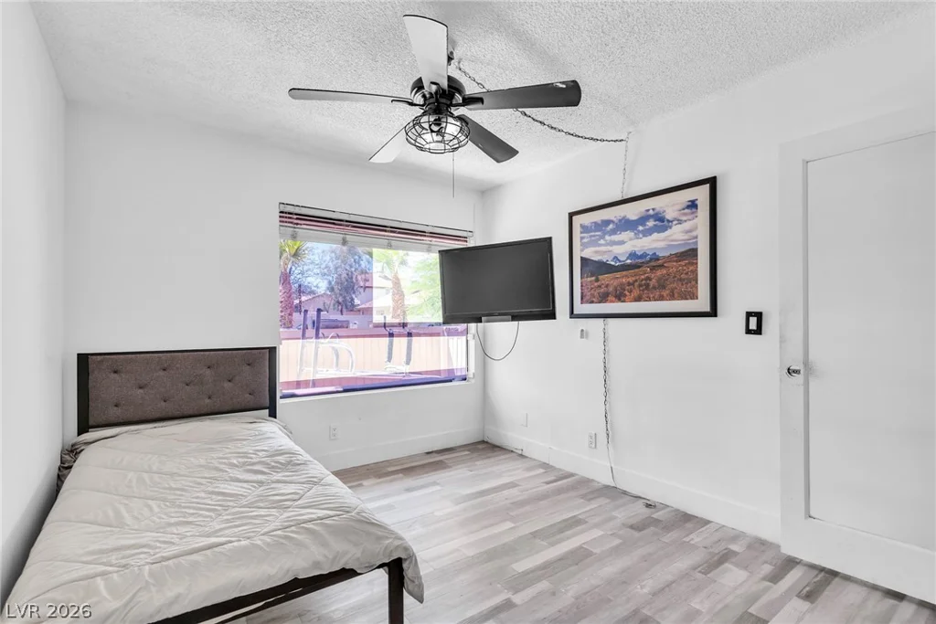 4460 Cranbrook, Las Vegas, NV 89103