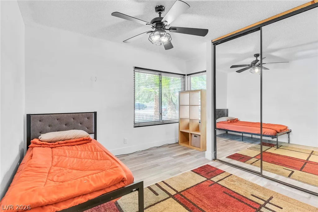 4460 Cranbrook, Las Vegas, NV 89103