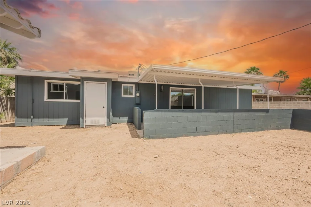 2601 Reynolds, North Las Vegas, NV 89030