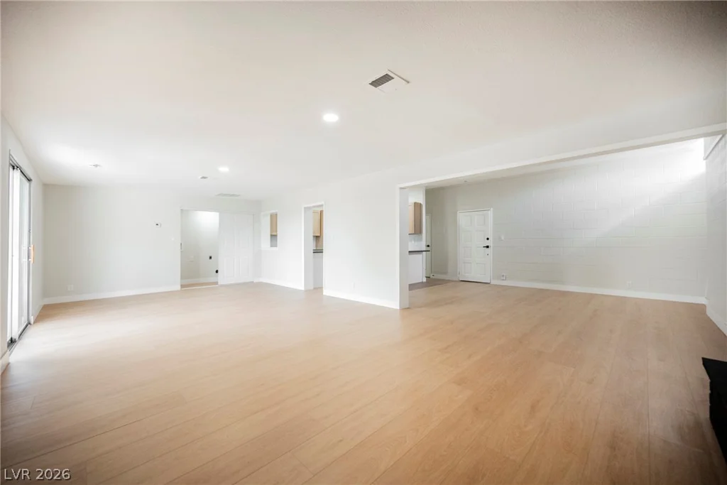 2601 Reynolds, North Las Vegas, NV 89030