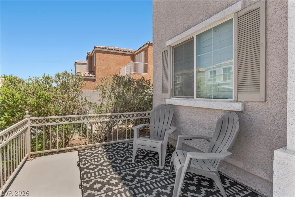 10422 Midseason Mist, Las Vegas, NV 89183