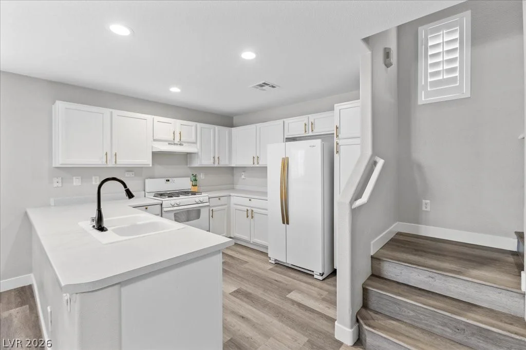 10422 Midseason Mist, Las Vegas, NV 89183
